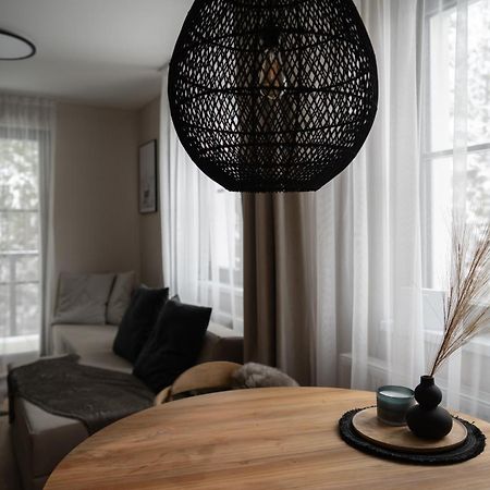 Apartment B6 In The Center Of Harrachov - By Relax ハルラホフ エクステリア 写真